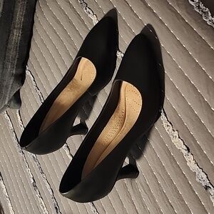 Clarks Women's Kataleyna Gem Black Leather Size 9.5 Wide Women's - New !